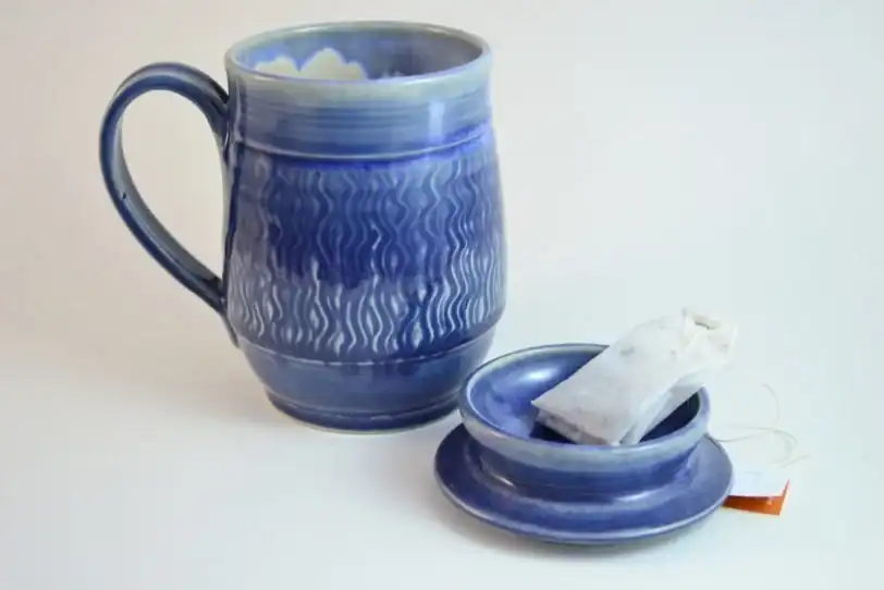 Handmade Travel Mug with Tea Strainer - Image 2
