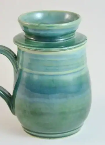 Ceramic Mug with Lid for Tea Bag, Tea Strainer - Green