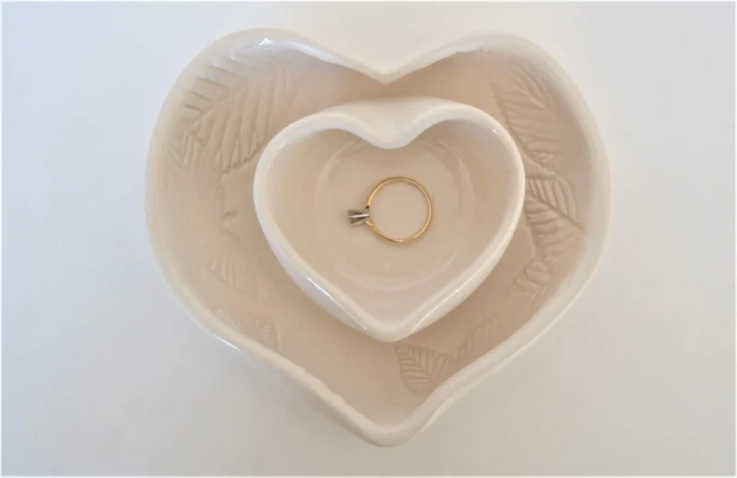 Anniversary Wedding Gold Nesting Heart Dish Set - Image 5