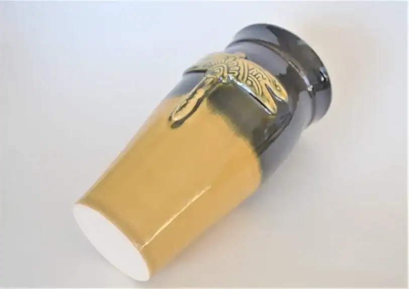 Dragonfly Large 24 oz Pottery Travel Mug - Image 5