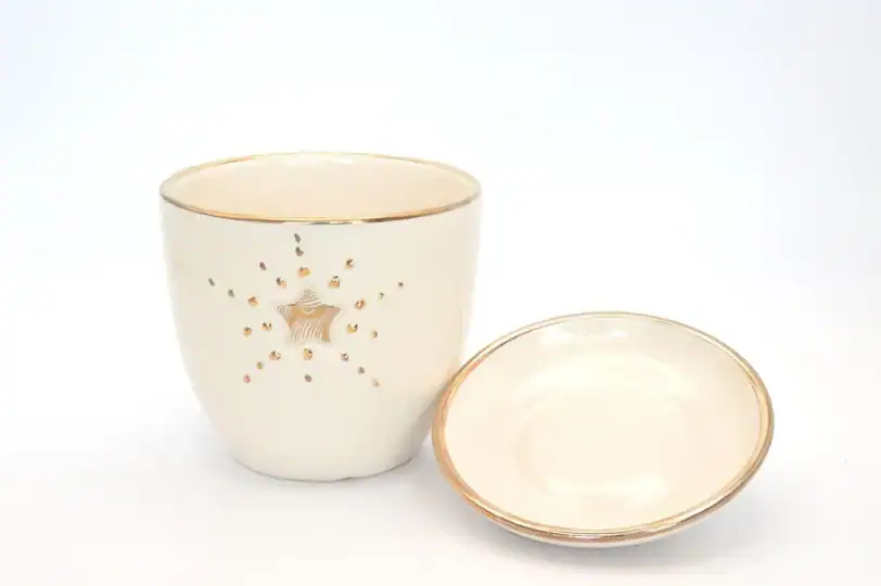 Small 22K Gold and White Planter & Flowerpot - Image 4