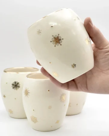 Winter Stemless Wine Glass with Gold 22K Snowflakes - White and Gold