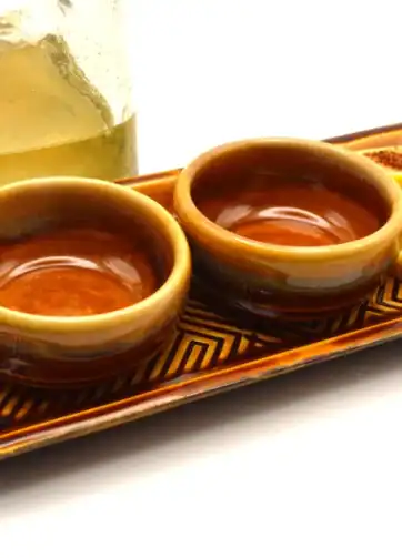 Set of 2 Copitas with Serving Tray