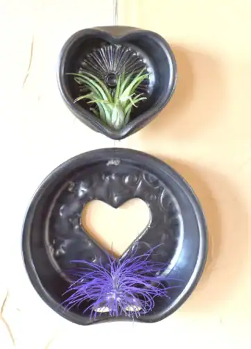 Hanging Ceramic Air Plant Pot, Personalized Wall Vase - Planter Set