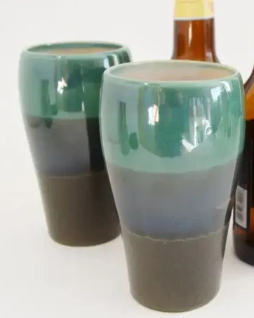 Glazed Beer Stein 16 oz Pint Glass - Green and Black