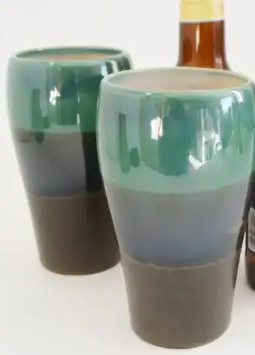 Glazed Beer Stein 16 oz Pint Glass - Green and Black
