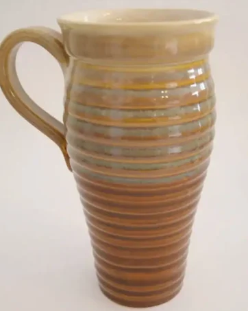 Handcrafted Ribbed Ceramic Travel Mug 24 oz - Brown and Cream